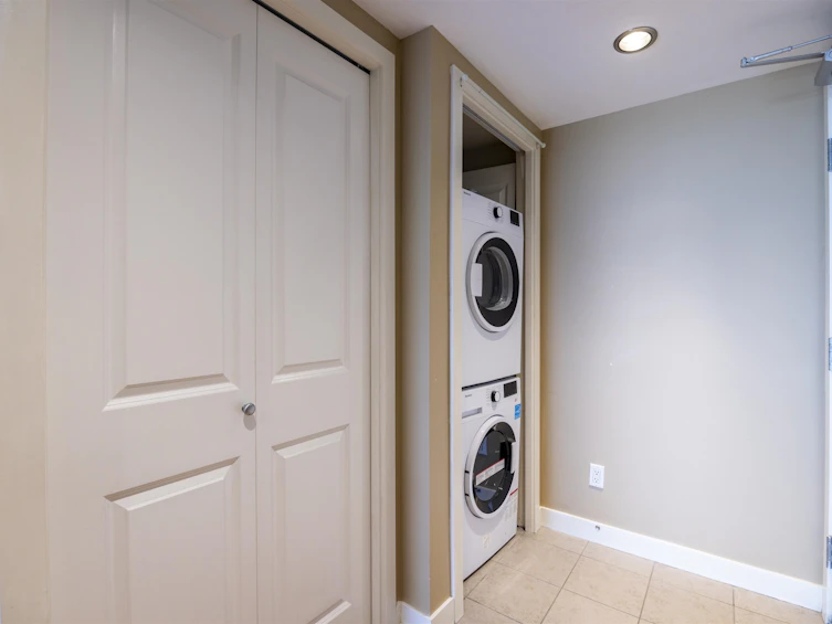 1706-9188 Hemlock Drive, Richmond, BC, V6Y 4J7 - 11