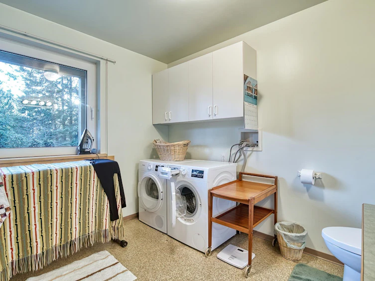 1390 Gower Point Road, Gibsons, BC, V0N 1V3 - 22