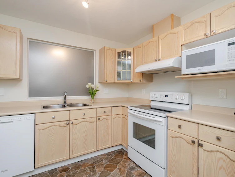111-4955 River Road, Delta, BC, V4C 4V9 - 14