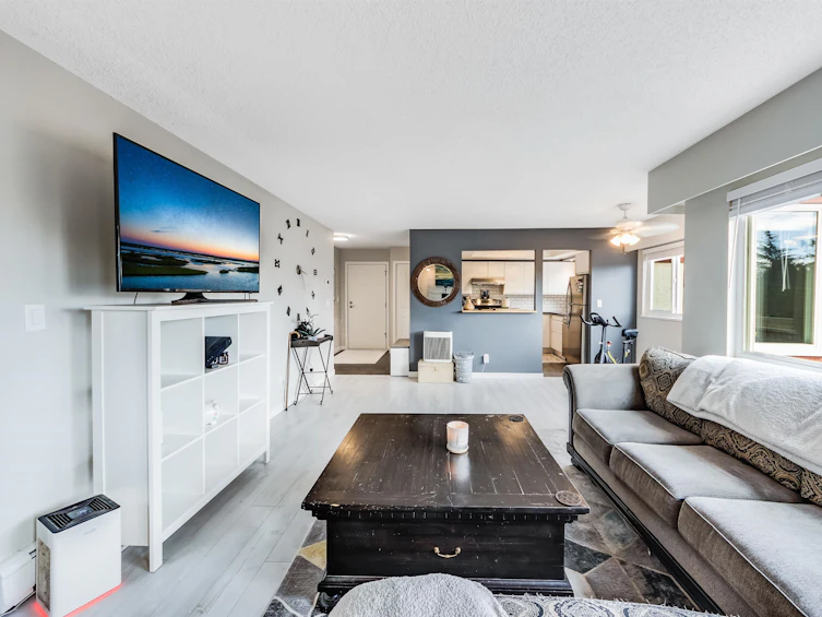 207-1381 Martin Street, Surrey, BC, V4B 3W6 - 7