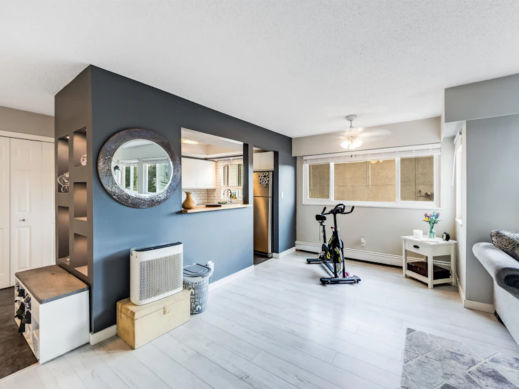 207-1381 Martin Street, Surrey, BC, V4B 3W6 - 8