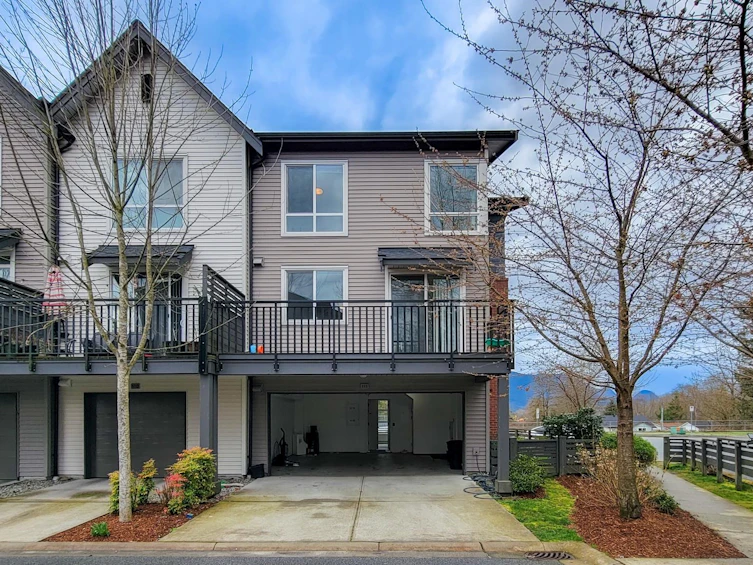 111-2380 Ranger Lane, Port Coquitlam, BC, V3B 0M4 - 3