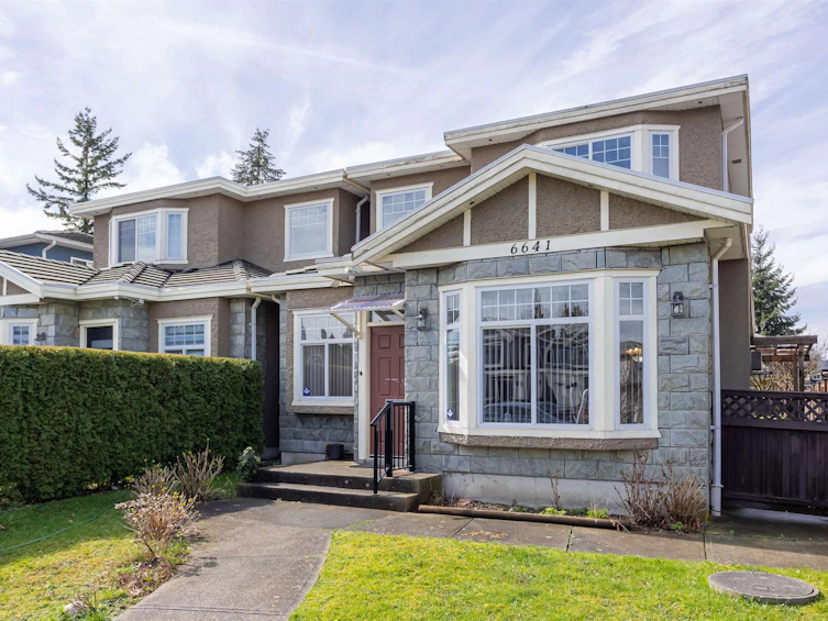 6641 Sperling Avenue, Burnaby, BC, V5E 2V3 - 2