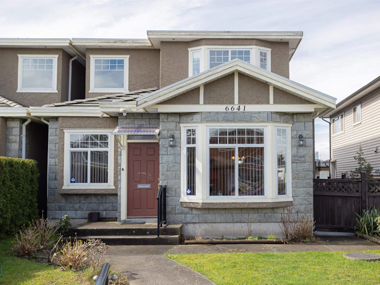 6641 Sperling Avenue, Burnaby, BC, V5E 2V3