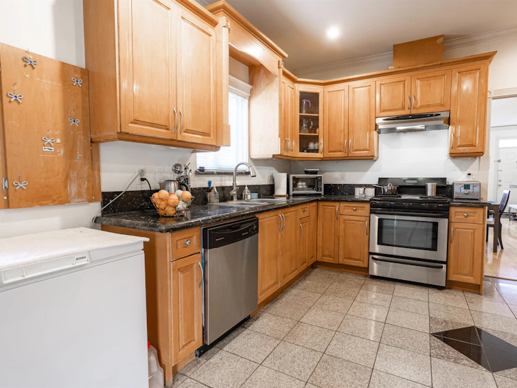 6641 Sperling Avenue, Burnaby, BC, V5E 2V3 - 10