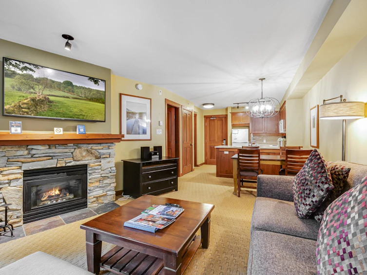 404 G4-4653 Blackcomb Way, Whistler, BC, V8E 0Y9 - 8