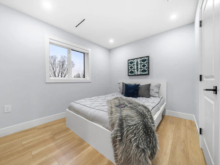 962 Renfrew Street, Vancouver, BC, V5K 4B8 - 26