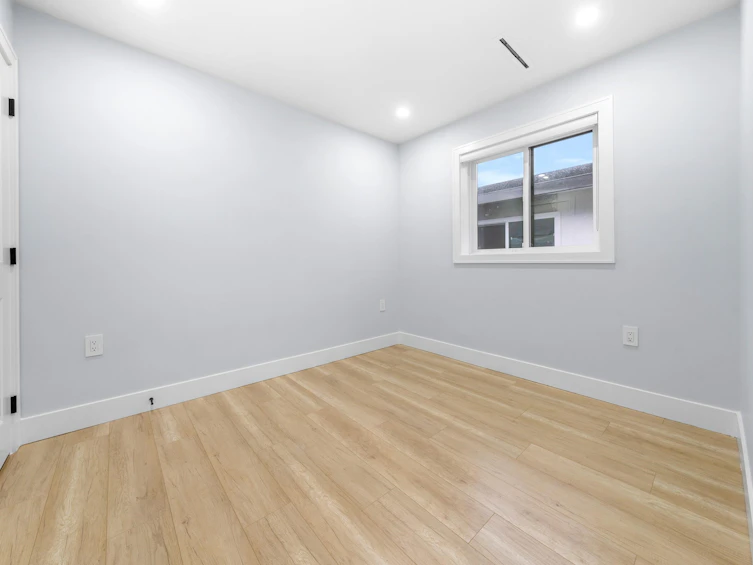 962 Renfrew Street, Vancouver, BC, V5K 4B8 - 29