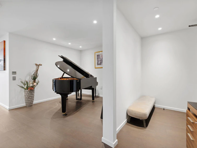 702-1601 Quebec Street, Vancouver, BC, V6A 0J9 - 13