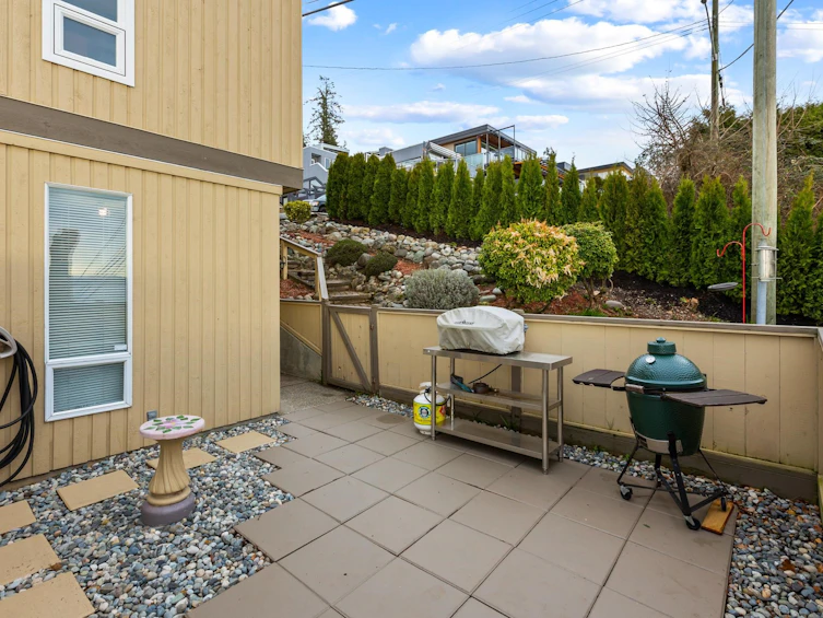 1235 Oxford Street, Surrey, BC, V4B 3P7 - 36
