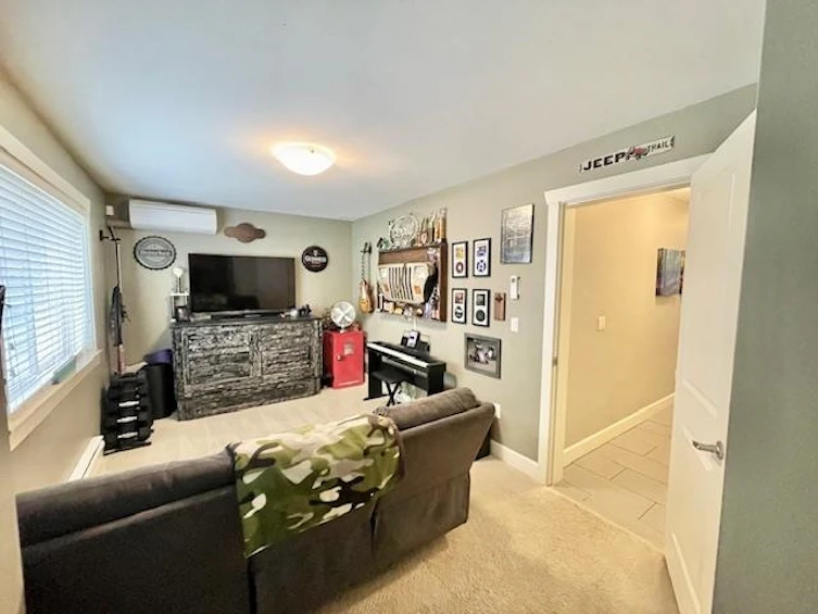 25-19560 68 Avenue, Surrey, BC, V4N 5Y5 - 23