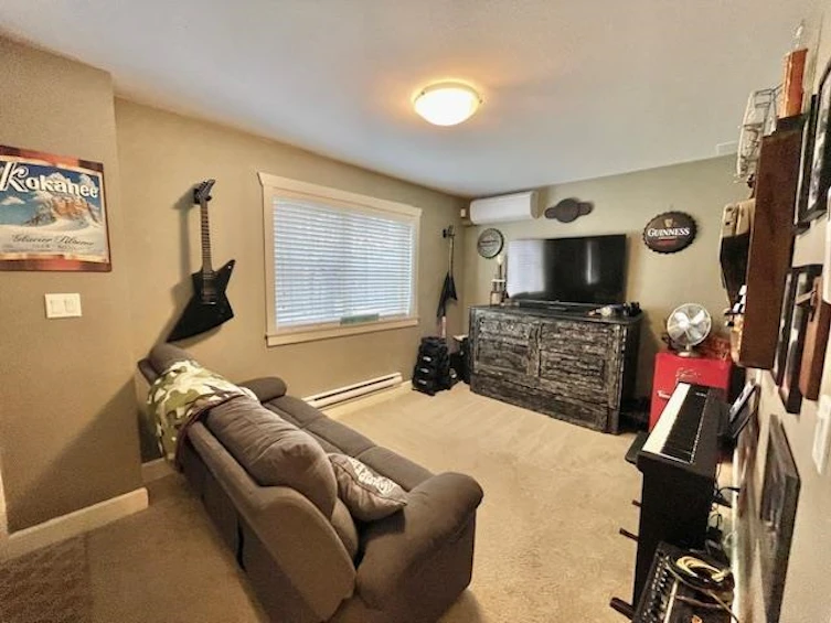 25-19560 68 Avenue, Surrey, BC, V4N 5Y5 - 25