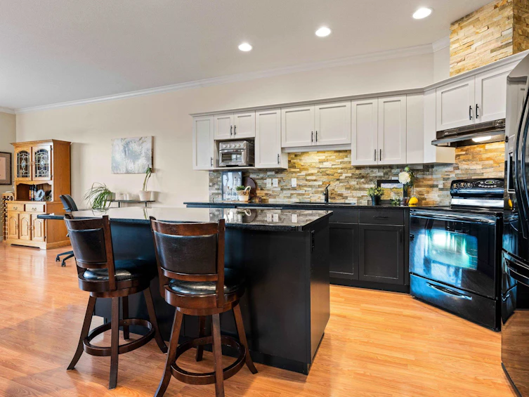 74-8590 Sunrise Drive, Chilliwack, BC, V2R 3Z4 - 12