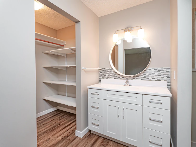 24114 56 Avenue, Langley, BC, V2Z 2N9 - 13