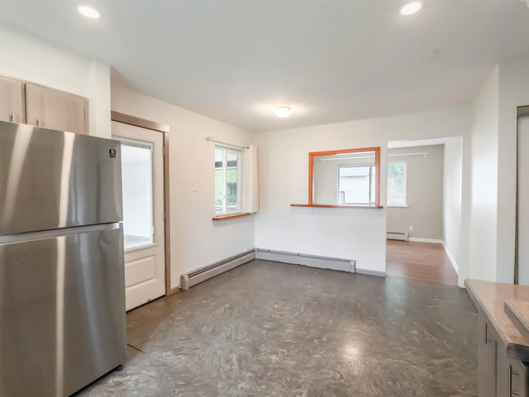 24114 56 Avenue, Langley, BC, V2Z 2N9 - 5
