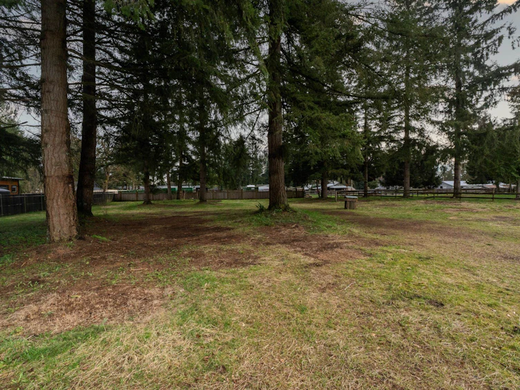 24114 56 Avenue, Langley, BC, V2Z 2N9 - 34