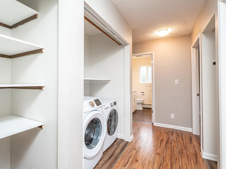 24114 56 Avenue, Langley, BC, V2Z 2N9 - 18