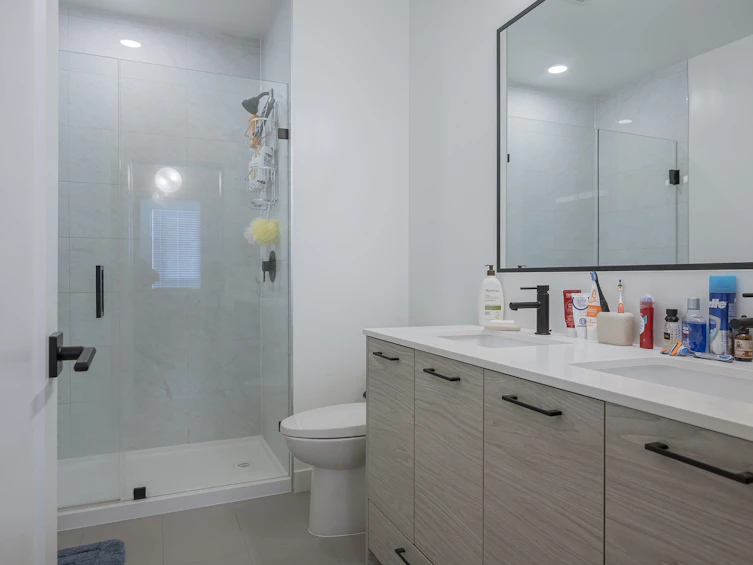 401-8327 201 Street, Langley, BC, V2Y 3P4 - 17