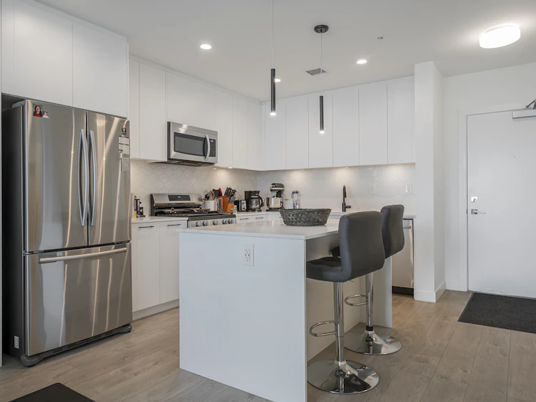 401-8327 201 Street, Langley, BC, V2Y 3P4 - 3