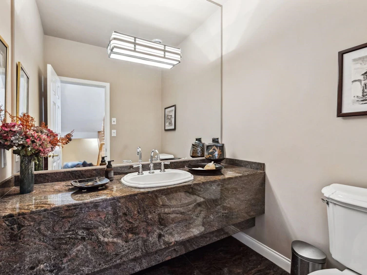 1368 W 58th Avenue, Vancouver, BC, V6P 1W2 - 12