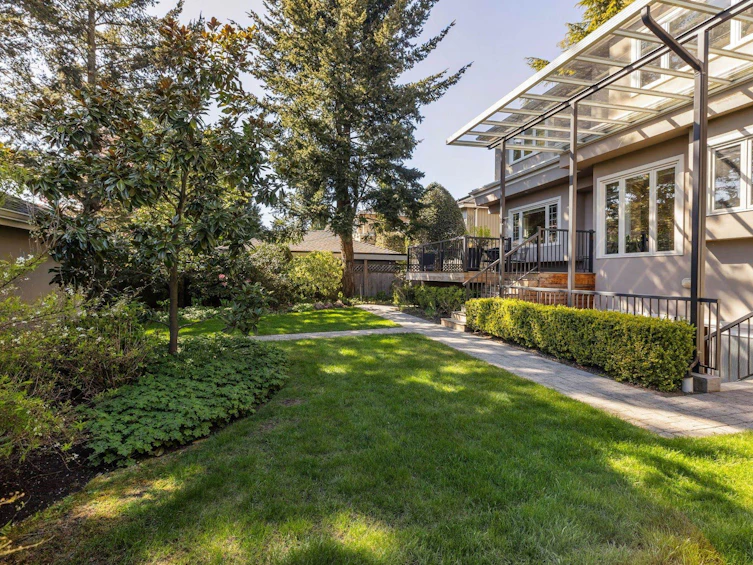 1368 W 58th Avenue, Vancouver, BC, V6P 1W2 - 32