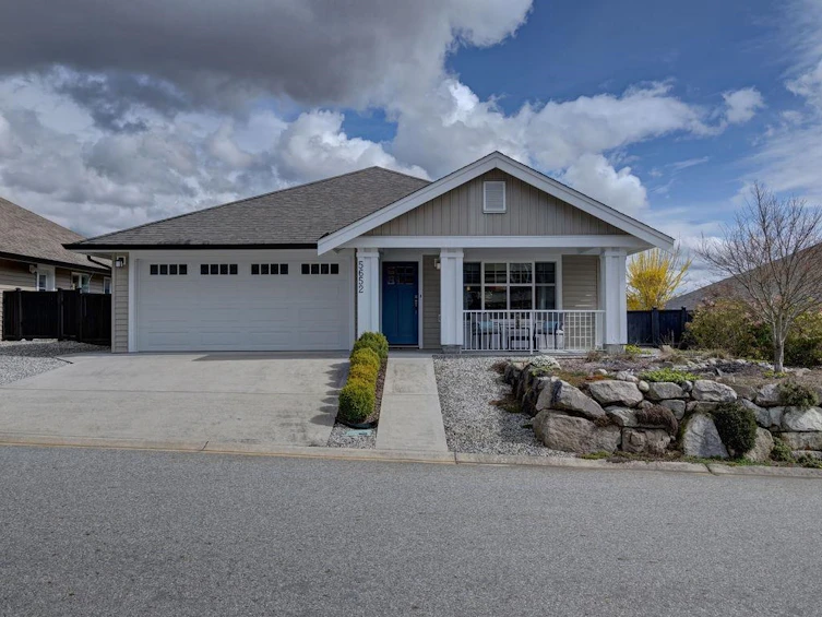 5652 Andres Road, Sechelt, BC, V7Z 0M4 - 2