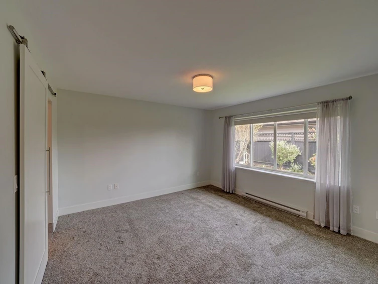 5652 Andres Road, Sechelt, BC, V7Z 0M4 - 24