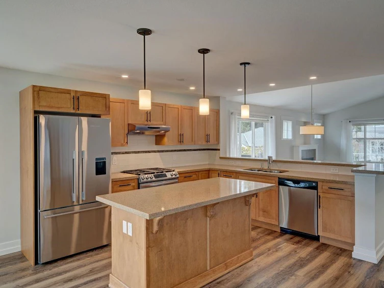 5652 Andres Road, Sechelt, BC, V7Z 0M4 - 18