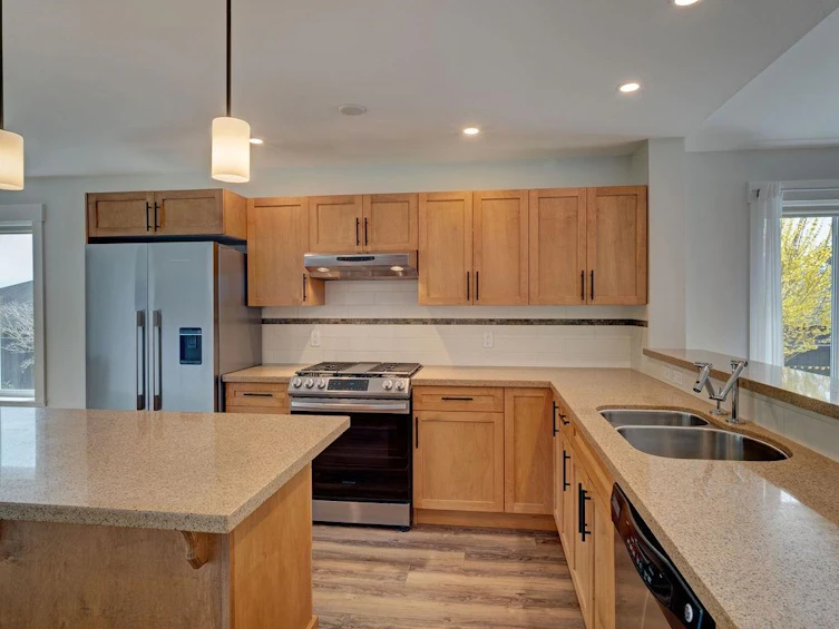 5652 Andres Road, Sechelt, BC, V7Z 0M4 - 19
