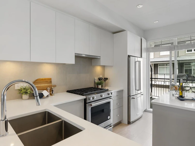 21-2070 Oak Meadows Drive, Surrey, BC, V3Z 1J1 - 11