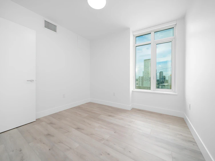 1705-10428 Whalley Boulevard, Surrey, BC, V3T 1W6 - 2