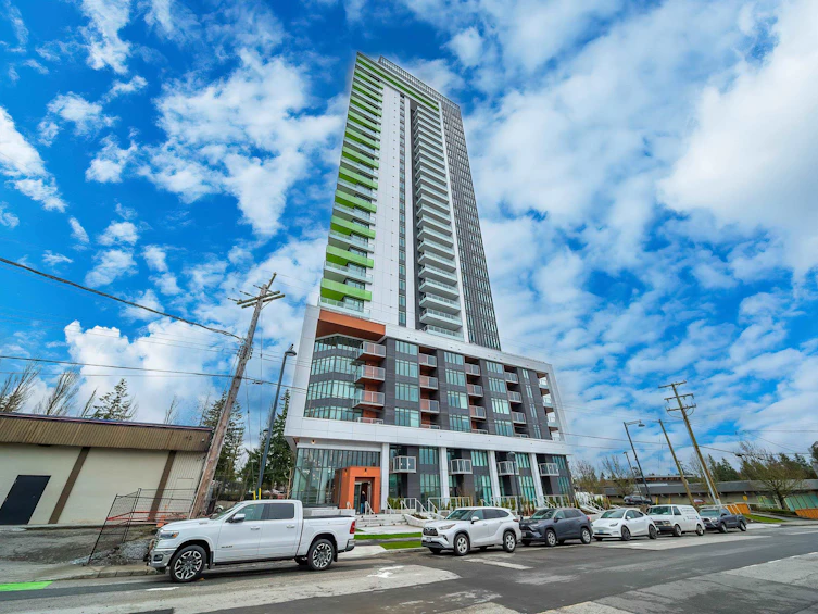 1705-10428 Whalley Boulevard, Surrey, BC, V3T 1W6