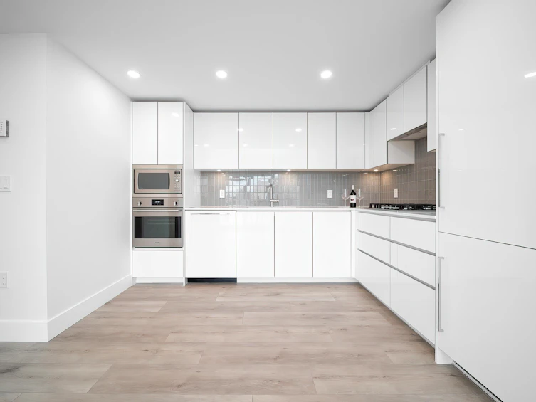 1705-10428 Whalley Boulevard, Surrey, BC, V3T 1W6 - 9