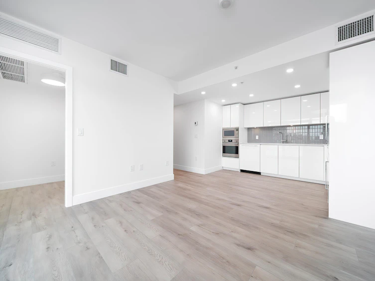 1705-10428 Whalley Boulevard, Surrey, BC, V3T 1W6 - 15