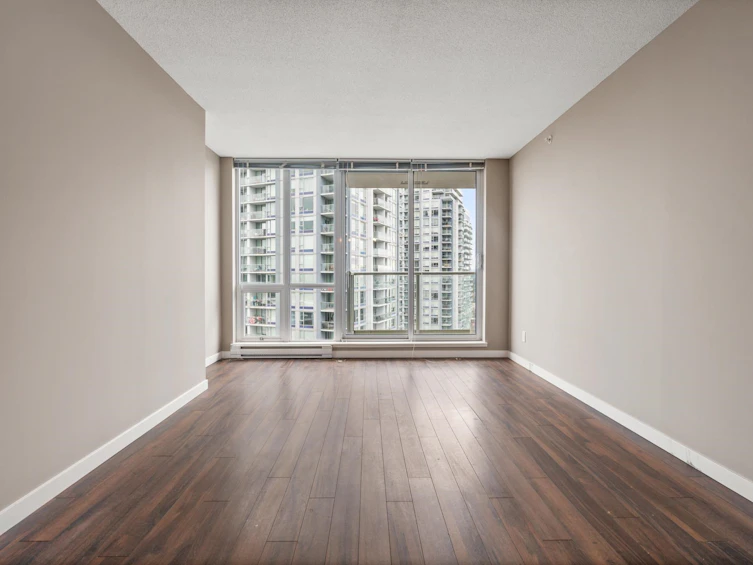 2702-9981 Whalley Boulevard, Surrey, BC, V3T 0G6 - 9