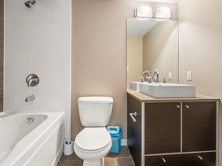 2702-9981 Whalley Boulevard, Surrey, BC, V3T 0G6 - 24