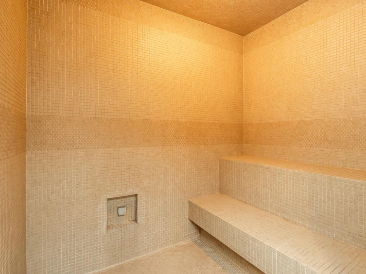 2702-9981 Whalley Boulevard, Surrey, BC, V3T 0G6 - 30