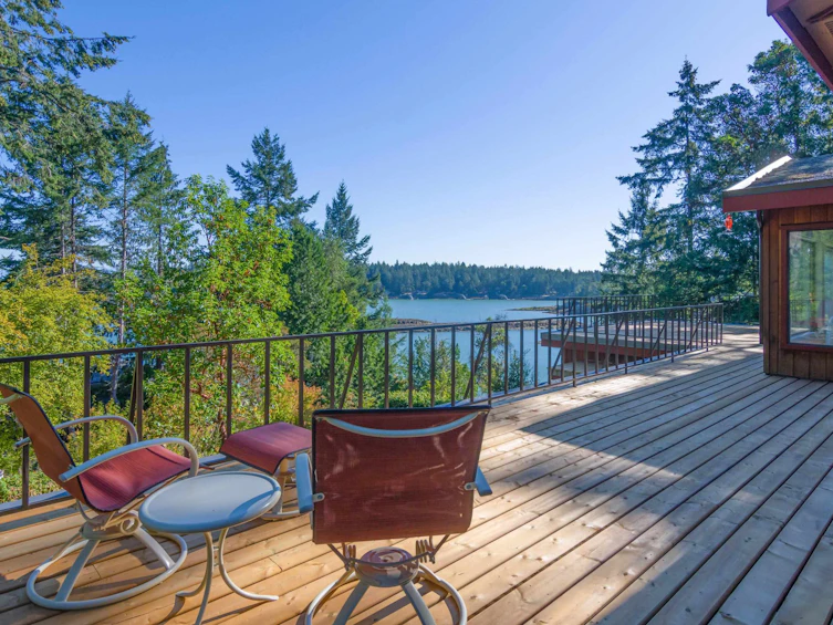 1361 Sturdies Bay Road, Galiano Island, BC, V0N 1P0 - 8
