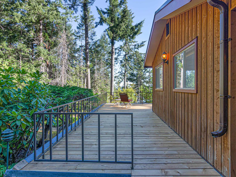 1361 Sturdies Bay Road, Galiano Island, BC, V0N 1P0 - 26
