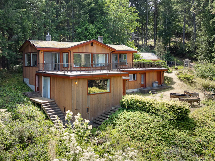 1361 Sturdies Bay Road, Galiano Island, BC, V0N 1P0 - 23
