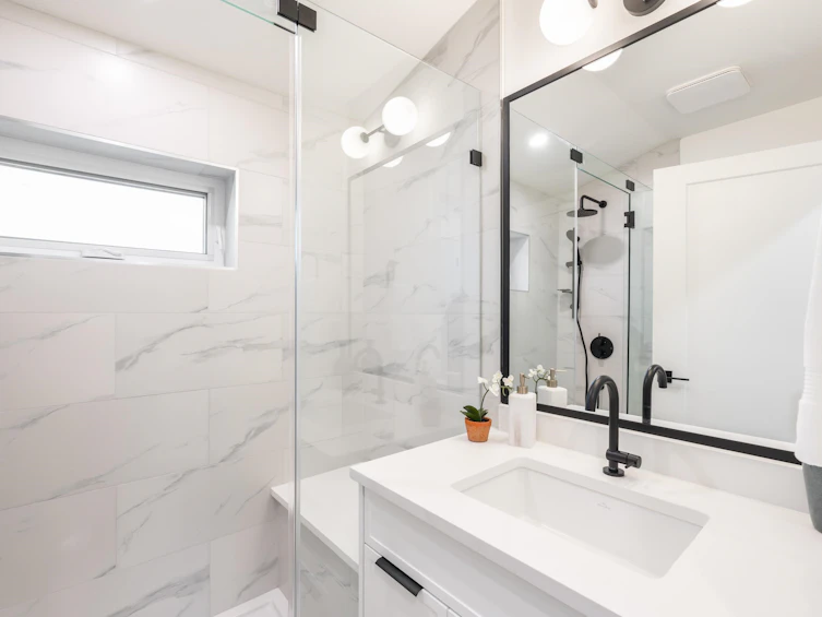 1-65 E 58th Avenue, Vancouver, BC, V5X 1V7 - 24