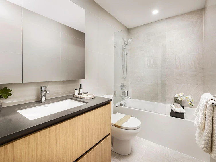 601-7977 Lansdowne Road, Richmond, BC, V6X 2X9 - 9