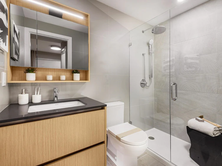 601-7977 Lansdowne Road, Richmond, BC, V6X 2X9 - 10