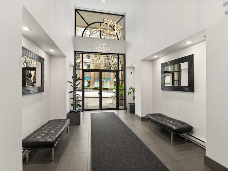 704-538 Smithe Street, Vancouver, BC, V6B 0A6 - 24
