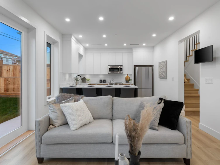 2-65 E 58 Avenue, Vancouver, BC, V5X 1V7 - 8