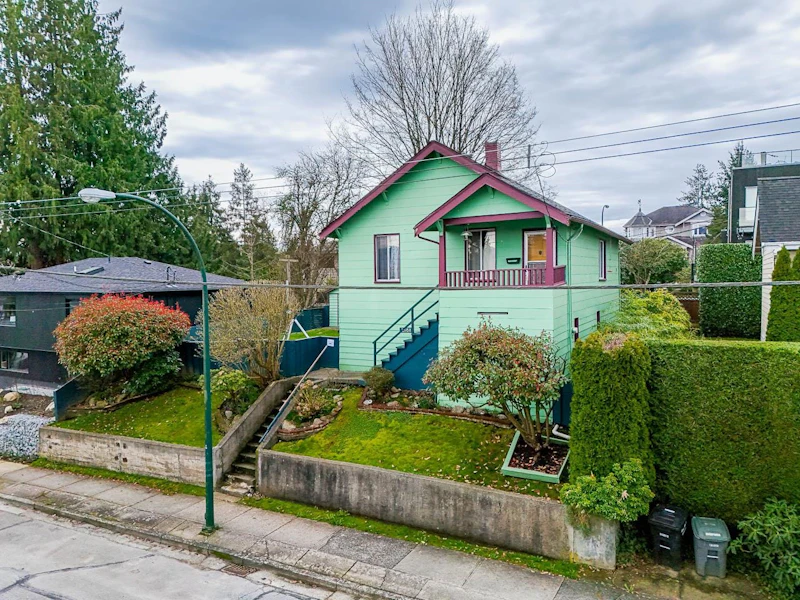 466 E 29th Avenue, Vancouver BC V5V 2R7