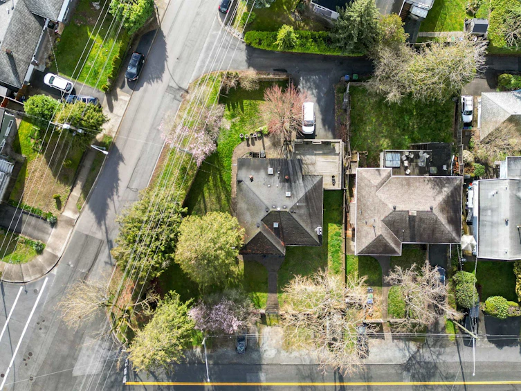 9615 Townline Diversion, Surrey, BC, V3V 2T1 - 9