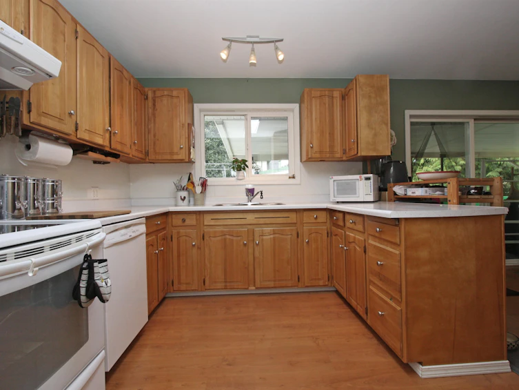 2187 Primrose Street, Abbotsford, BC, V2S 2Z3 - 2
