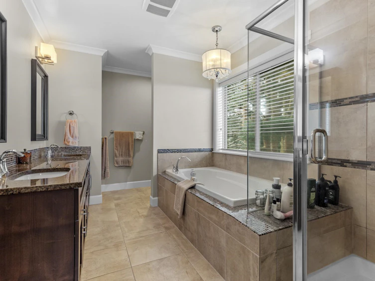 18-3457 Whatcom Road, Abbotsford, BC, V3G 0B9 - 25