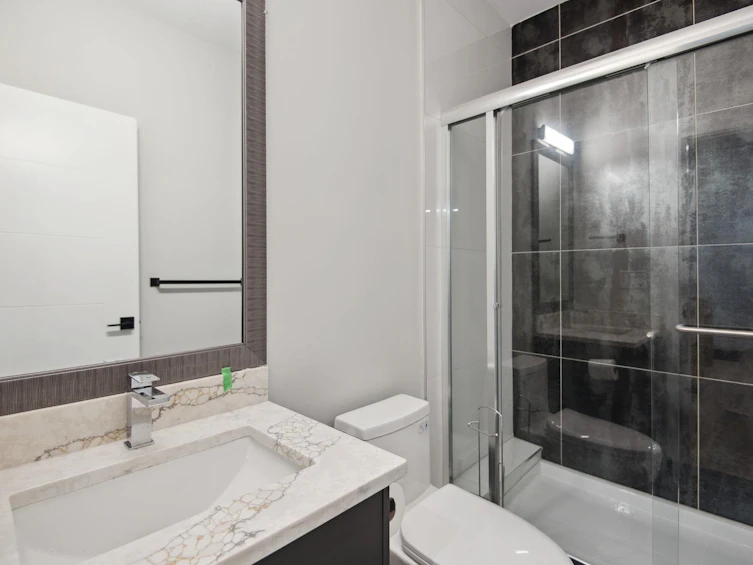 16751 18b Avenue, Surrey, BC, V3Z 9X5 - 34